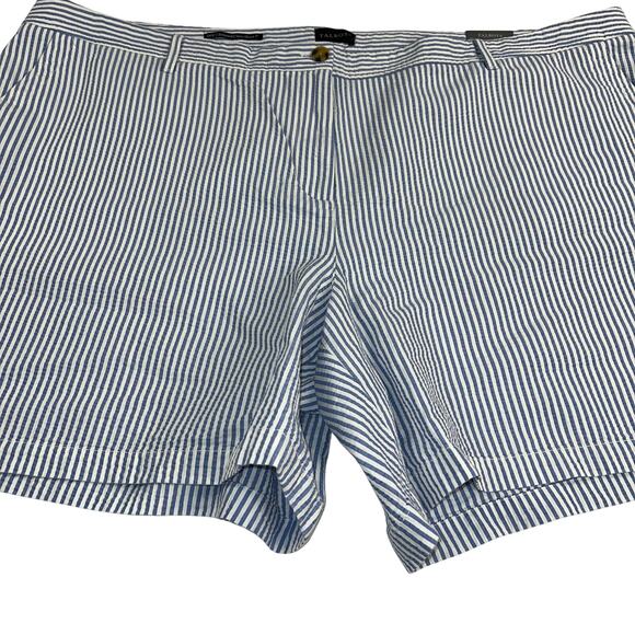 Talbots Relaxed Chino Short 7" Inseam Cotton Seersucker Blue White Size 24W - Picture 10 of 10